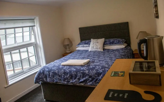 Sutton Staithe Hotel