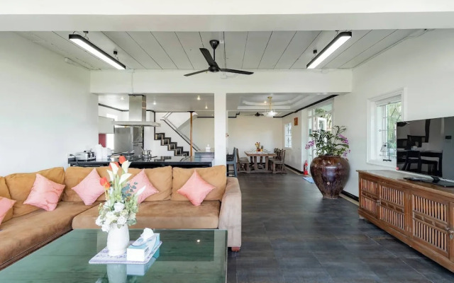 Luxurious 5-bedroom Pool Villa in Heart of Patong, Phuket