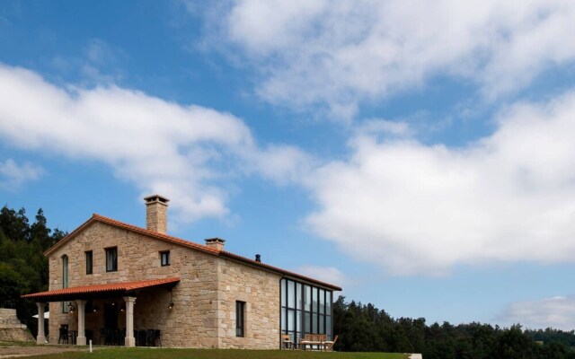 Villa - 5 Bedrooms with Pool and WiFi - 107841