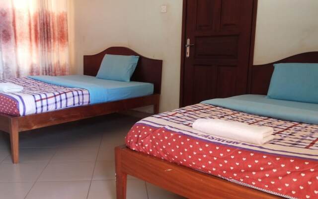 DaysInn Hotel