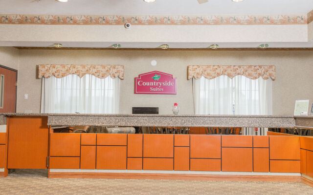 BridgePointe Inn & Suites by BPhotels, Lincoln I-80/27th St