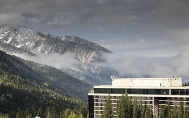 The Cliff Club at Snowbird