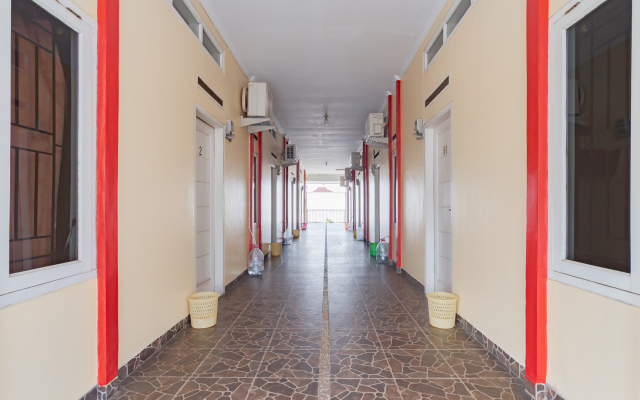 RedDoorz Syariah near Tugu Pandanwangi Cianjur