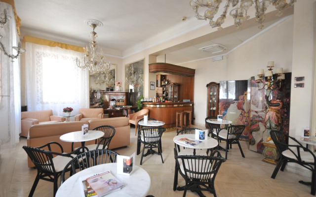 BB Hotels Smarthotel Derose