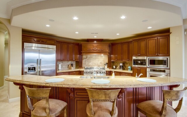 Tropical Retreat by NamaStay