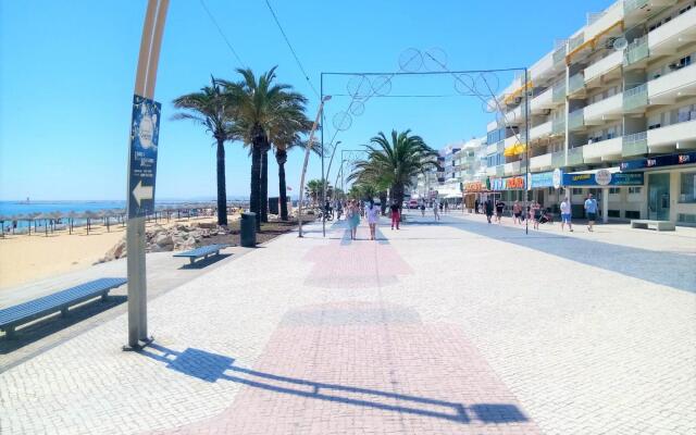 T0 Varandas Mar 3ºB perto PRAIA Wi-Fi
