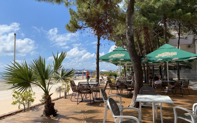 Hotel Al-Mar