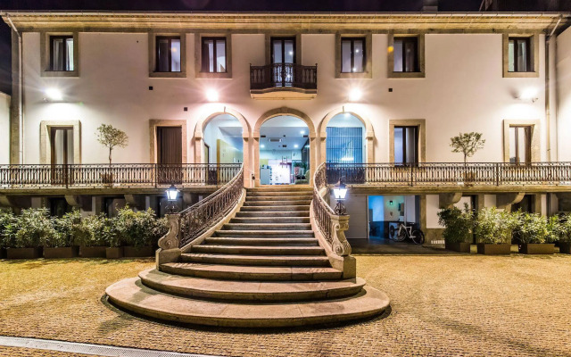 Flores Boutique Hotel & Spa