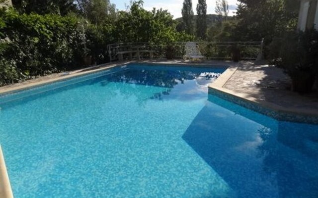 Villa With 3 Bedrooms in Saint-clément-de-rivière, With Wonderful Moun