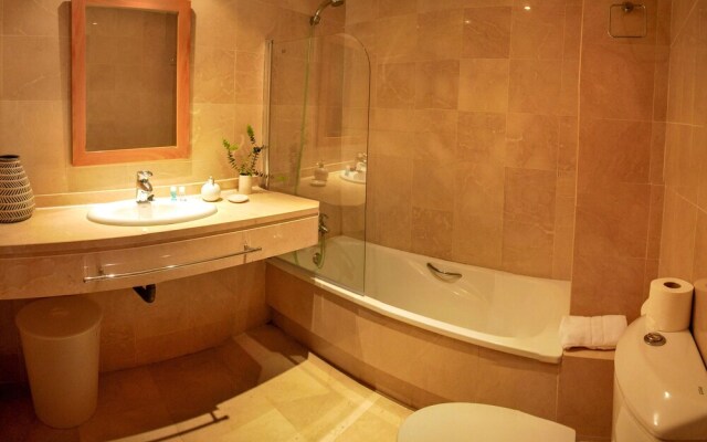 Living4Malaga Platinum Beach