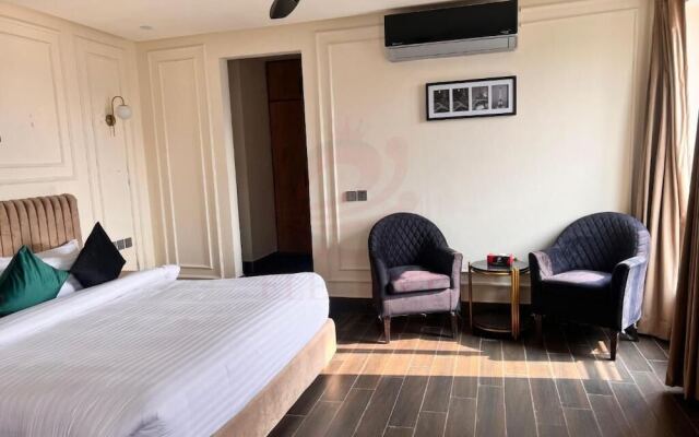 Elegant Suites Hotel