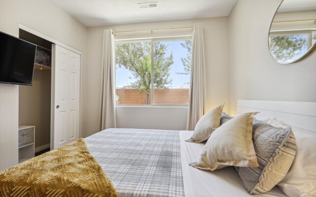 Welcoming Mesquite Condo w/ Pool Access!