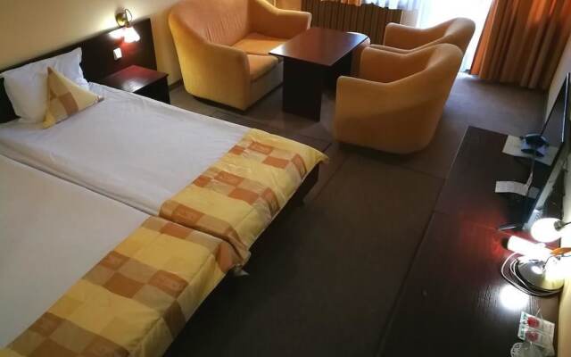 Hotel Ela