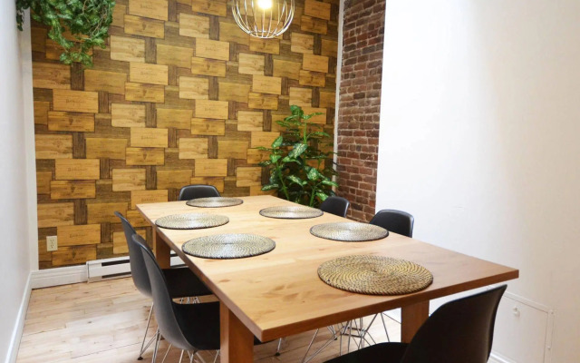 LikeAHotel - Les McGill, Vieux Montreal