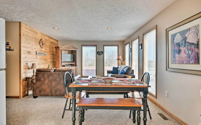 Ski-in/ski-out Ghent Cabin w/ Mountain Views!