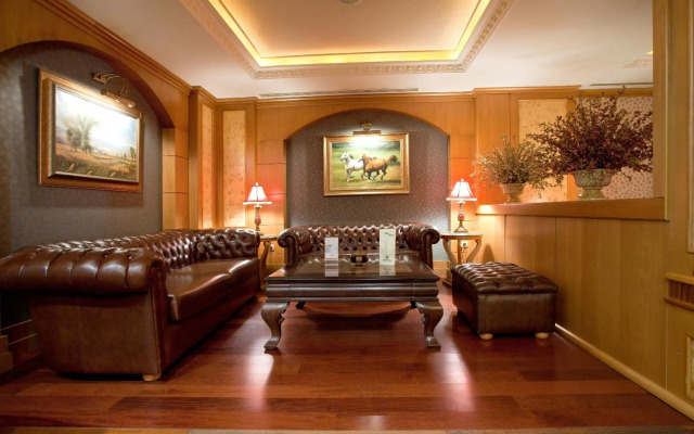 Oran Hotel