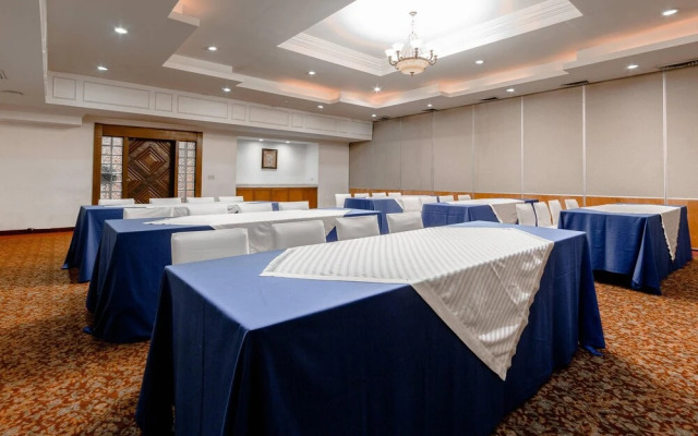 Grupo Costa De Oro Quallity Inn