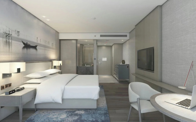 Courtyard by Marriott Danang Han River