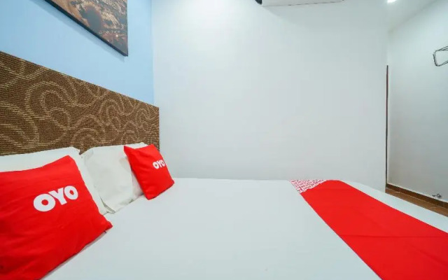 OYO 89912 Jma Ferringhi Beach Hotel