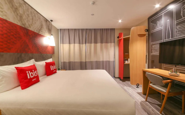 Sirong Business Hotel