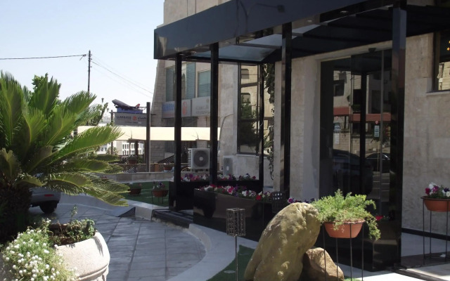 Crystal Suites