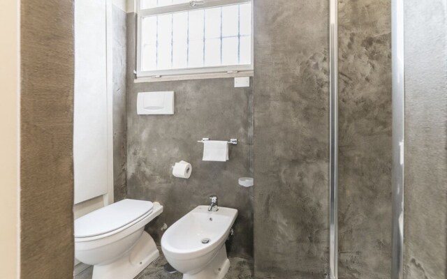 Great Terrace Flat a few Steps From Spanish Steps