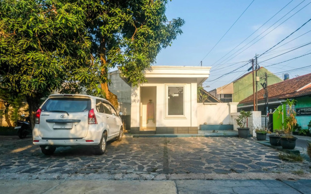 Super OYO OYO Capital O 514 Omah Pari Boutique Hotel
