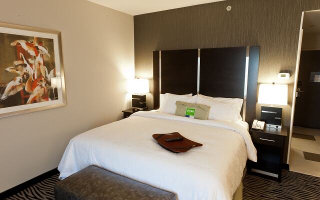 Hampton Inn & Suites Tulsa/Central