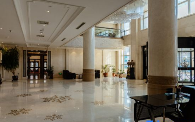 Heyue Hotel