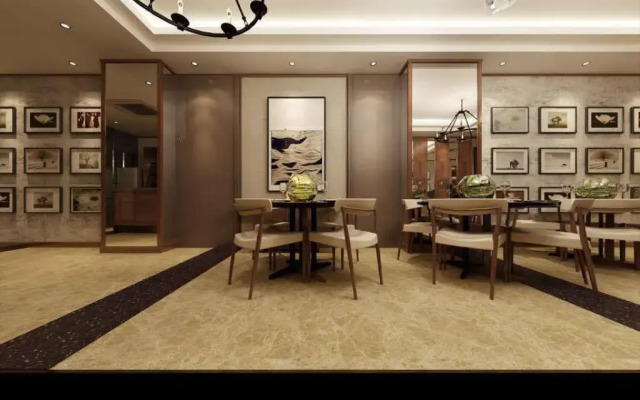 Golden Lotus Boutique Hotel