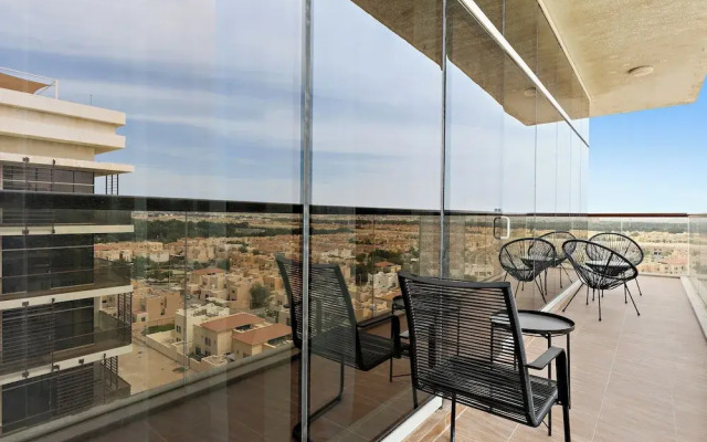 Sillkhaus Yasmine Tower