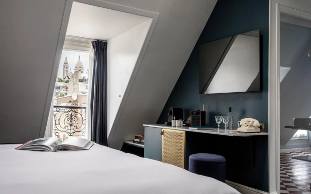 Grand Pigalle Experimental