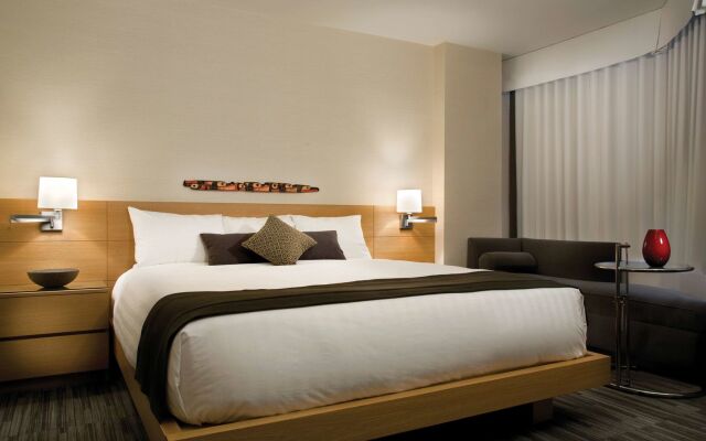 The Listel Hotel Vancouver