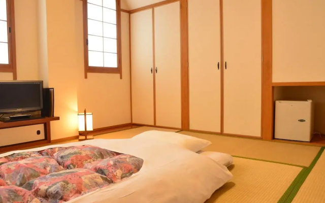 Hotel Ota