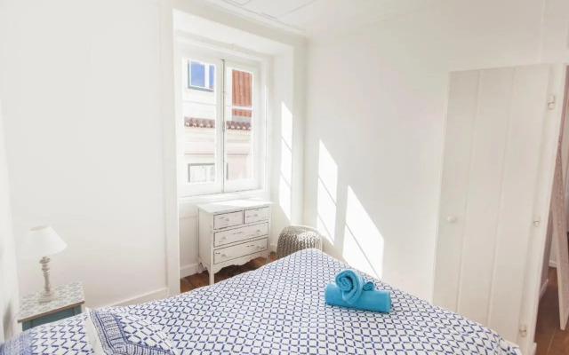 LovelyStay - Cosy Bairro Alto Duplex