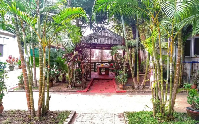 Jade Garden Hotel