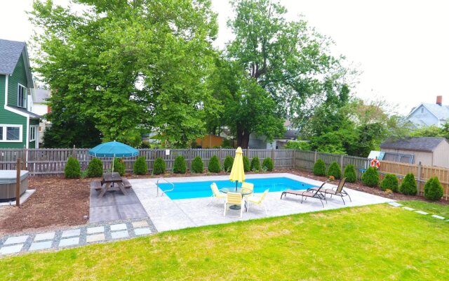 Alyssa House Bed & Breakfast