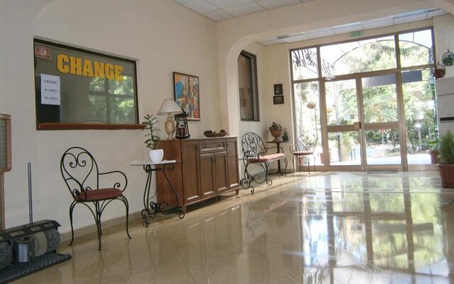 Park Hotel Briz All Inclusive- Free Parking