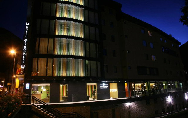 Hotel Metropolis