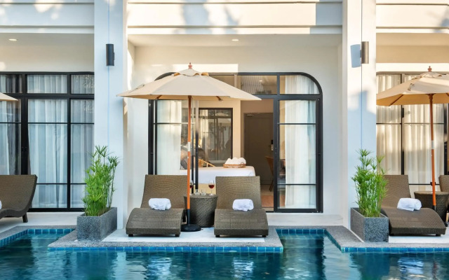 Ai Pai Hotel