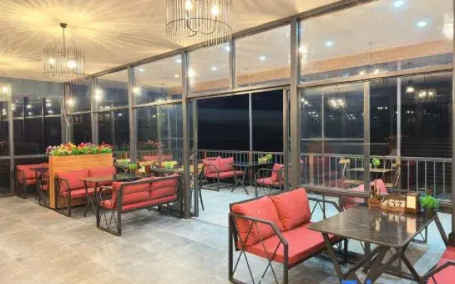 Bungaport Bungalows&Suites