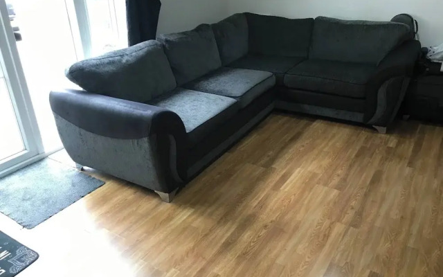 Ground Floor Flat Near Beach