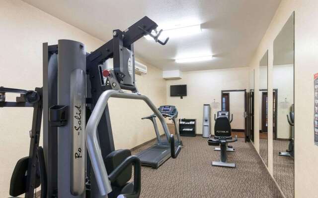 Comfort Inn & Suites Regional Medical Center