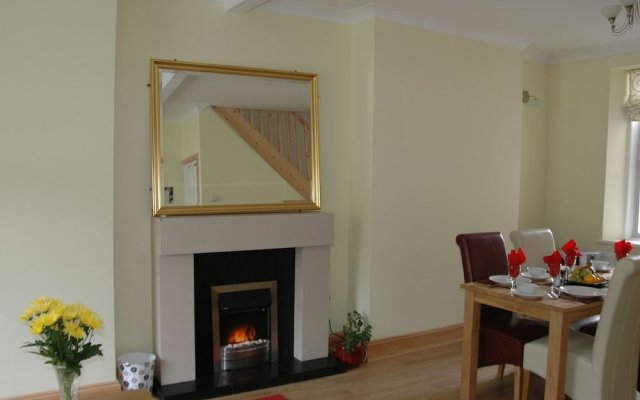 Beautiful Cottage Nicely Furnished in the Valley City Gwent