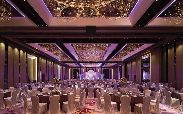 Crowne Plaza Hong Kong Kowloon East by IHG