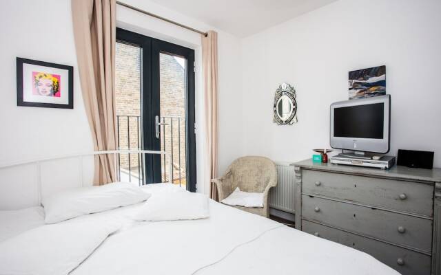 Wonderful 4 Bedroom Home In Kensal Rise