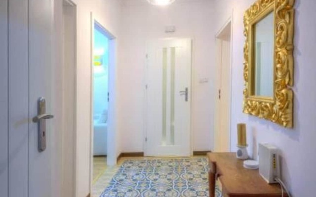 Rais Serviced Apartments