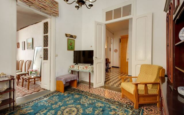 Beautiful Mansion in Hermigua, la Gomera with Patio