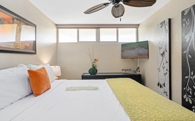 Kahana Reef 215 in Lahaina