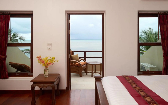 Sara Beachfront Boutique Resort